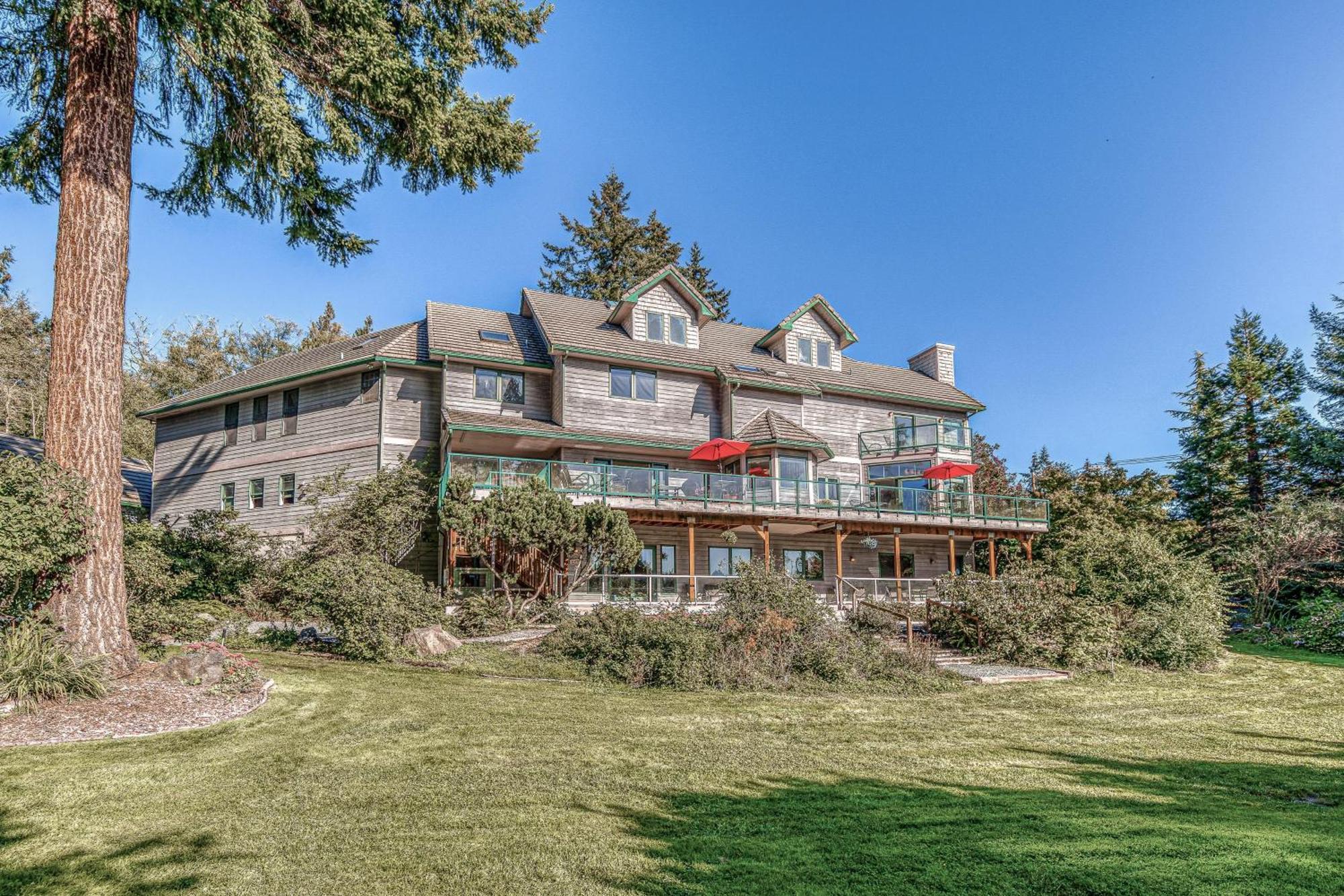The Quintessa Cottage Clinton Экстерьер фото
